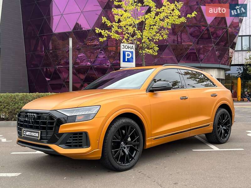 Внедорожник / Кроссовер Audi Q8 2018 в Киеве