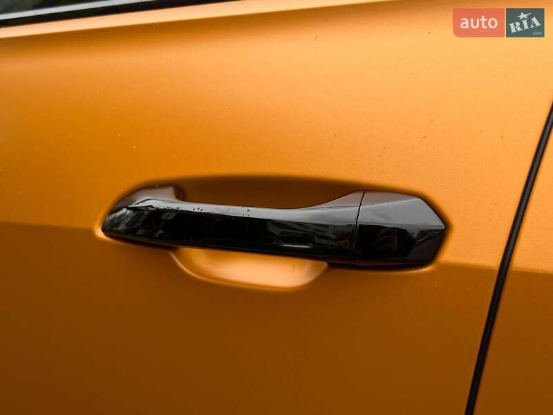 Внедорожник / Кроссовер Audi Q8 2018 в Киеве