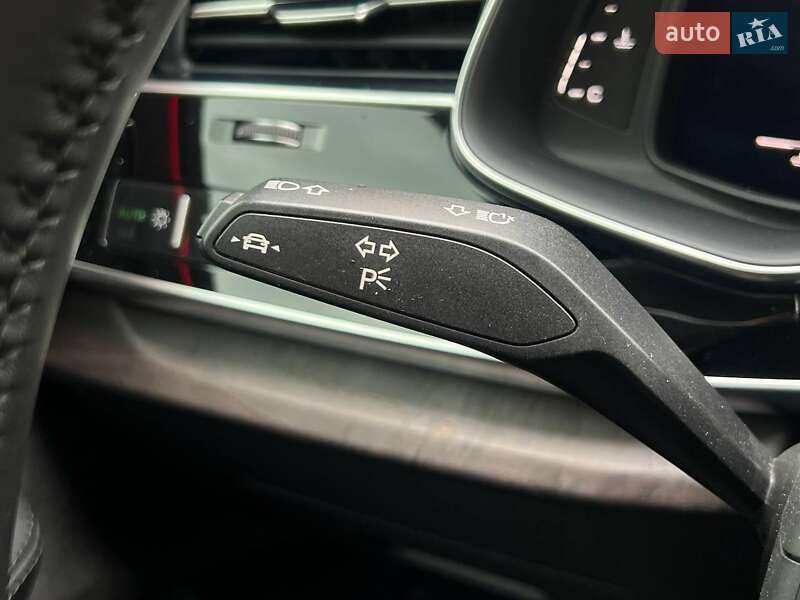 Внедорожник / Кроссовер Audi Q8 2018 в Киеве