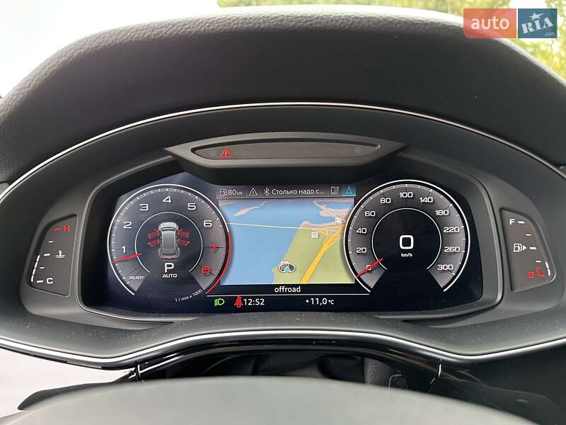 Внедорожник / Кроссовер Audi Q8 2019 в Киеве