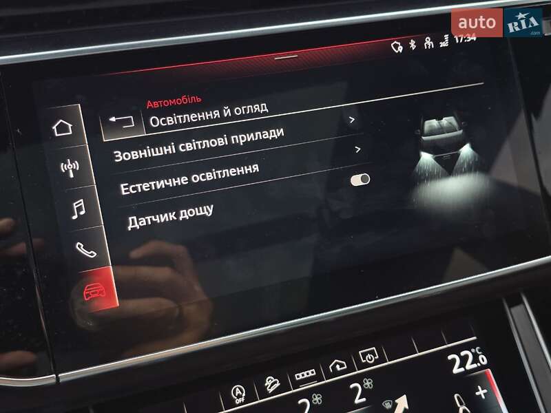 Позашляховик / Кросовер Audi Q8 2021 в Тернополі