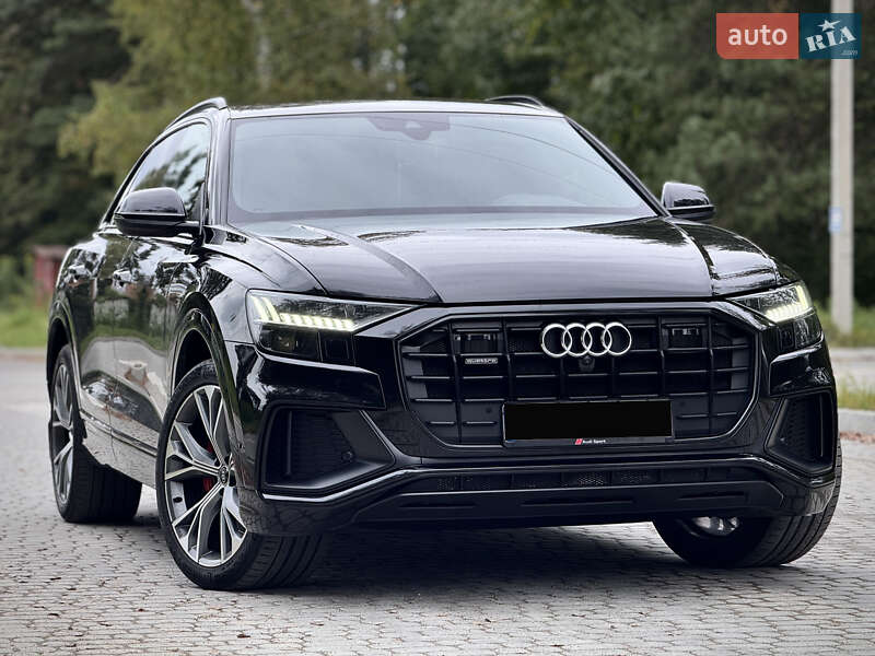 Позашляховик / Кросовер Audi Q8 2021 в Львові