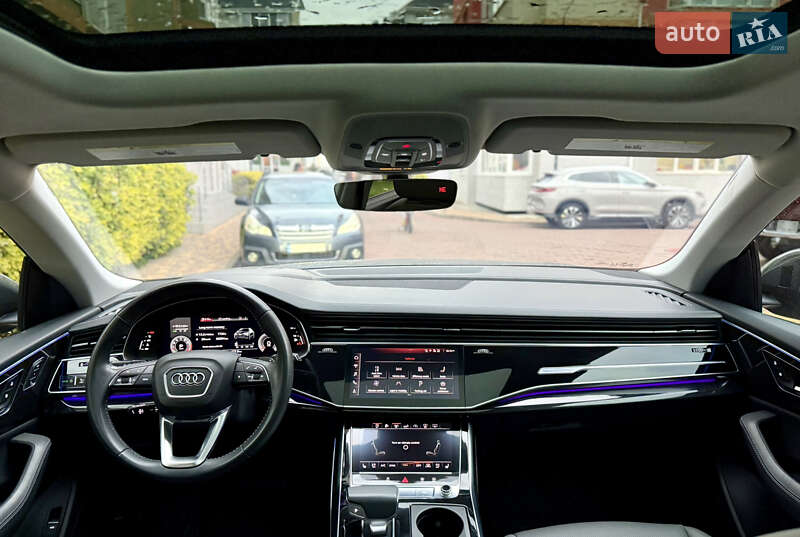 Позашляховик / Кросовер Audi Q8 2019 в Києві