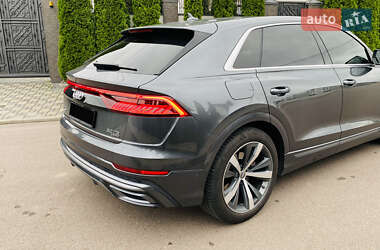 Внедорожник / Кроссовер Audi Q8 2019 в 