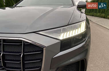 Внедорожник / Кроссовер Audi Q8 2019 в 
