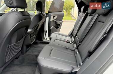 Внедорожник / Кроссовер Audi Q8 2025 в 