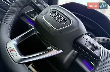 Внедорожник / Кроссовер Audi Q8 2023 в 
