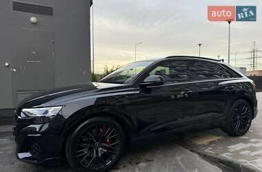 Внедорожник / Кроссовер Audi Q8 2023 в 