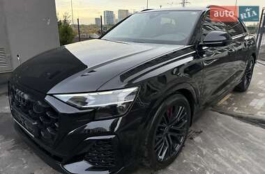 Внедорожник / Кроссовер Audi Q8 2023 в 