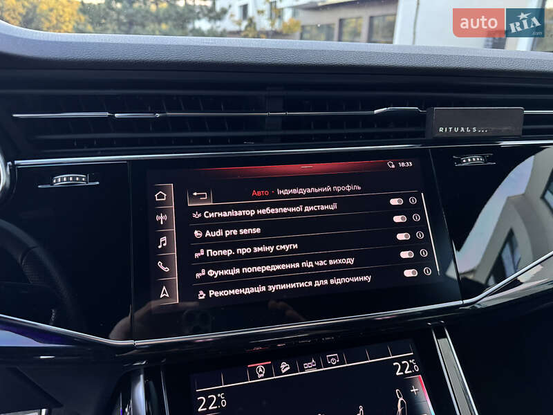 Внедорожник / Кроссовер Audi Q8 2019 в Ужгороде