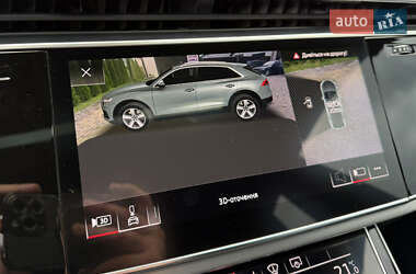 Внедорожник / Кроссовер Audi Q8 2020 в 