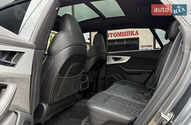 Внедорожник / Кроссовер Audi Q8 2020 в 