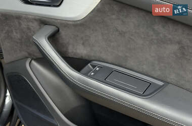 Внедорожник / Кроссовер Audi Q8 2020 в 