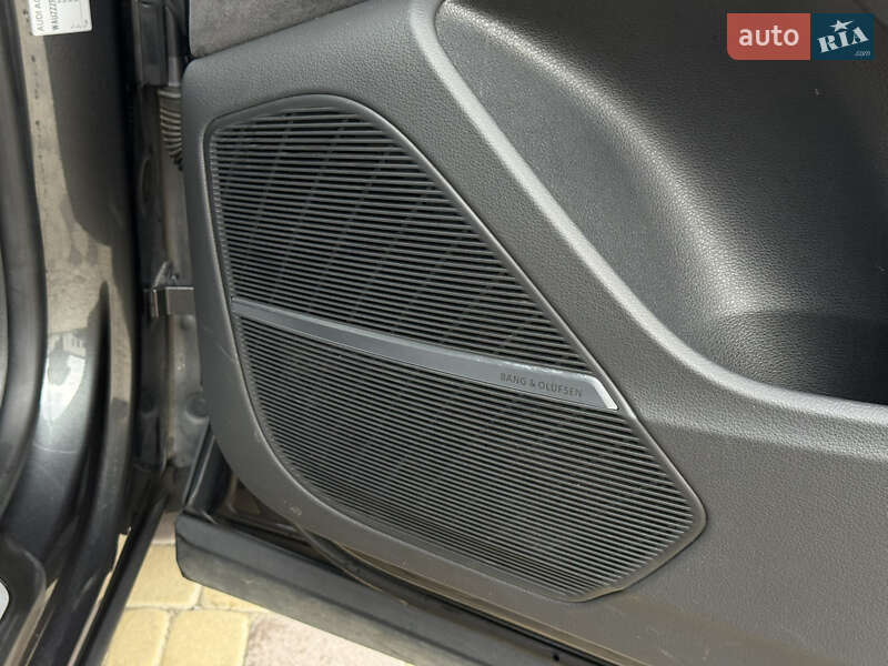 Внедорожник / Кроссовер Audi Q8 2020 в Тернополе