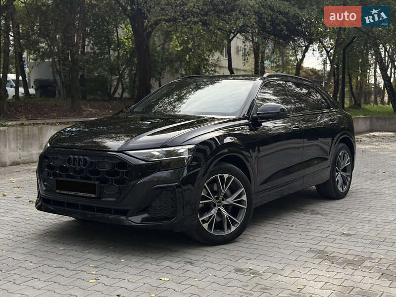 Позашляховик / Кросовер Audi Q8 2024 в Тернополі