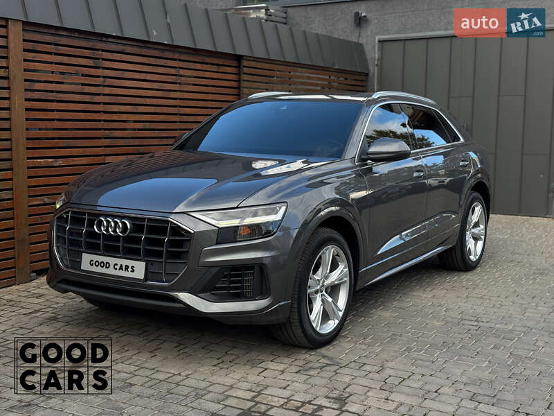 Внедорожник / Кроссовер Audi Q8 2019 в Одессе