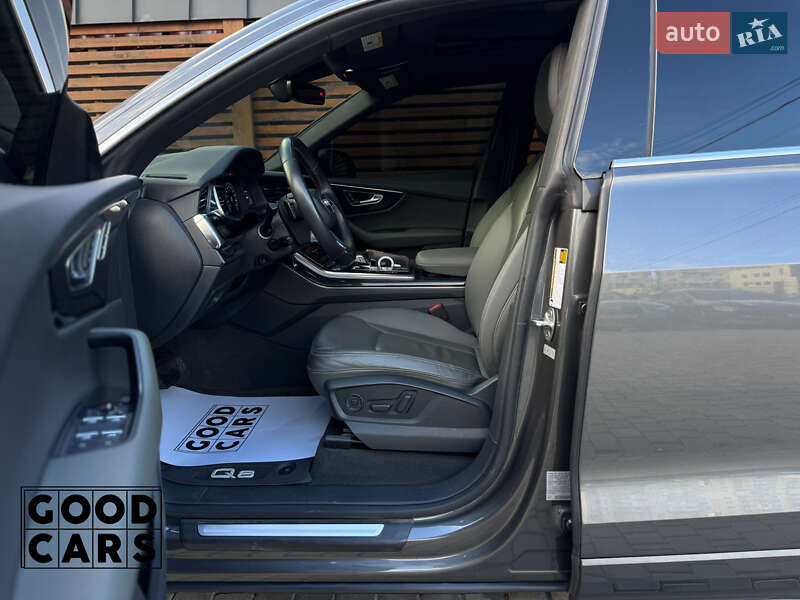 Внедорожник / Кроссовер Audi Q8 2019 в Одессе