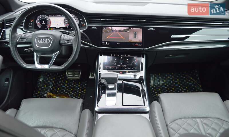Позашляховик / Кросовер Audi Q8 2019 в Одесі