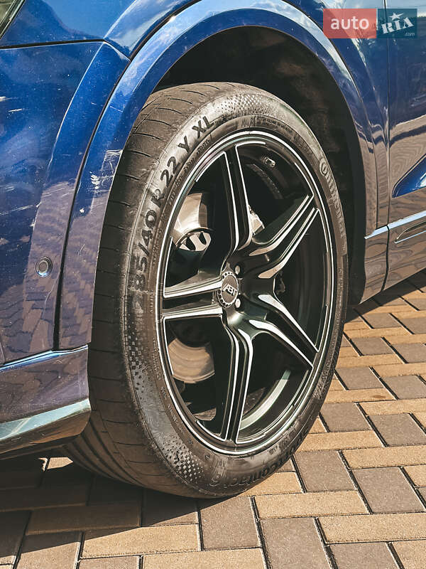 Внедорожник / Кроссовер Audi Q8 2018 в Николаеве