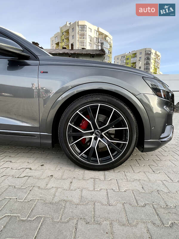 Внедорожник / Кроссовер Audi Q8 2018 в Львове