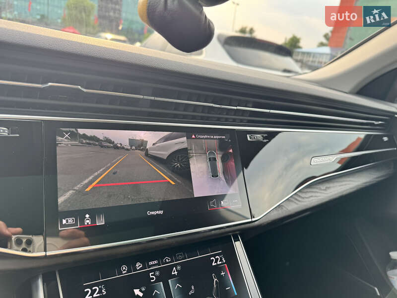 Позашляховик / Кросовер Audi Q8 2022 в Києві фото 12 Позашляховик / Кросовер Audi Q8 2022 в Києві