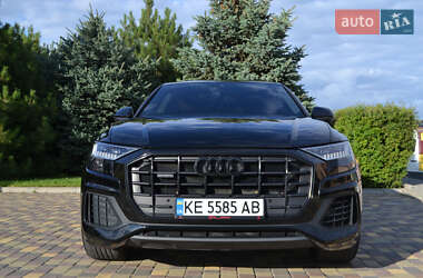 Внедорожник / Кроссовер Audi Q8 2020 в 
