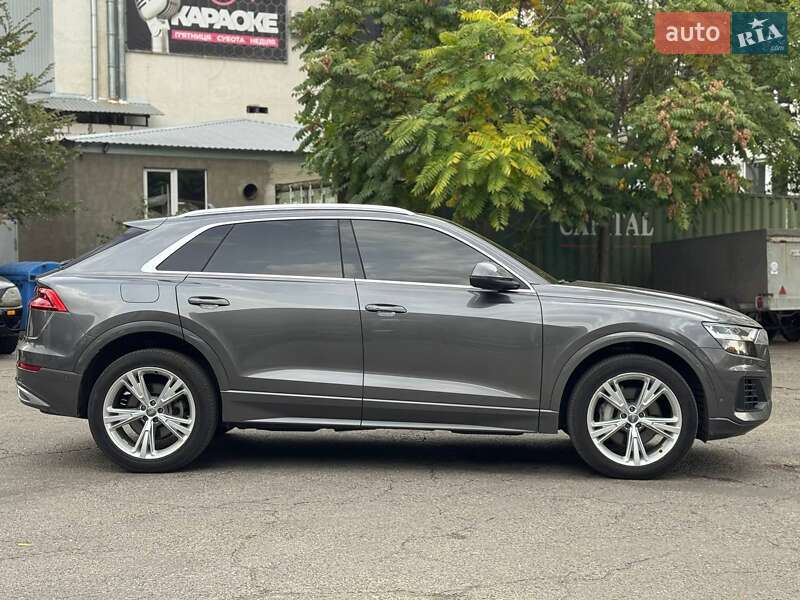 Позашляховик / Кросовер Audi Q8 2018 в Одесі фото 9 Позашляховик / Кросовер Audi Q8 2018 в Одесі