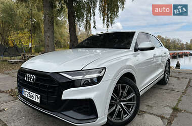 Внедорожник / Кроссовер Audi Q8 2019 в Киеве