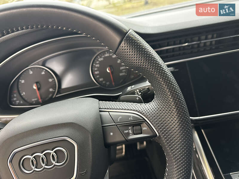 Внедорожник / Кроссовер Audi Q8 2019 в Киеве фото 49 Внедорожник / Кроссовер Audi Q8 2019 в Киеве