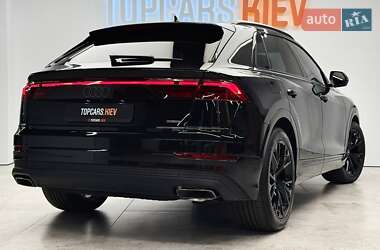 Внедорожник / Кроссовер Audi Q8 2025 в 