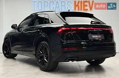 Внедорожник / Кроссовер Audi Q8 2025 в 