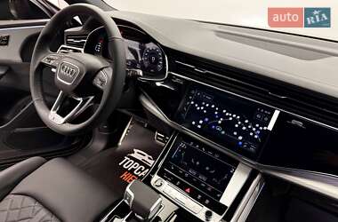 Внедорожник / Кроссовер Audi Q8 2025 в 