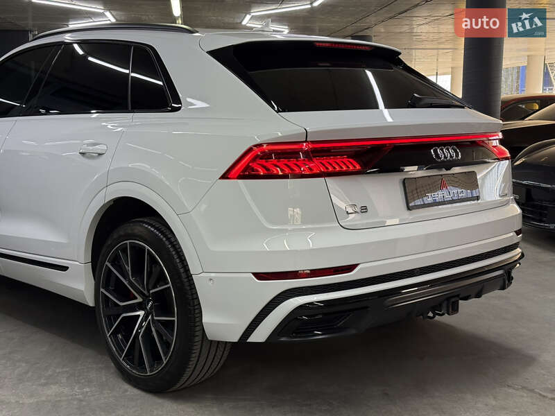 Позашляховик / Кросовер Audi Q8 2018 в Одесі фото 13 Позашляховик / Кросовер Audi Q8 2018 в Одесі
