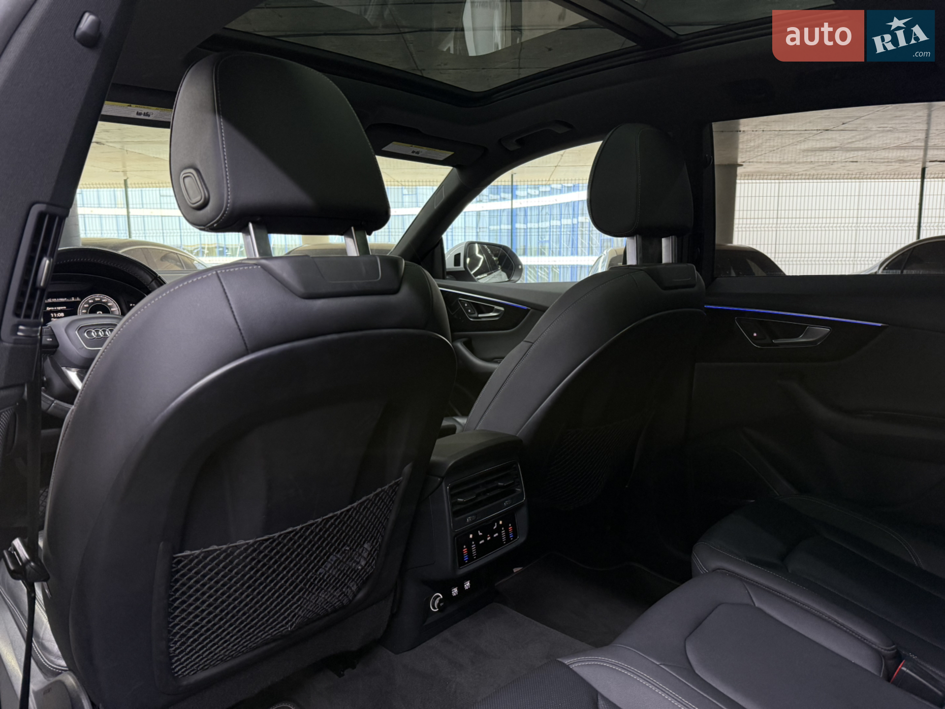 2018 Audi Q8 - мініатюра 23