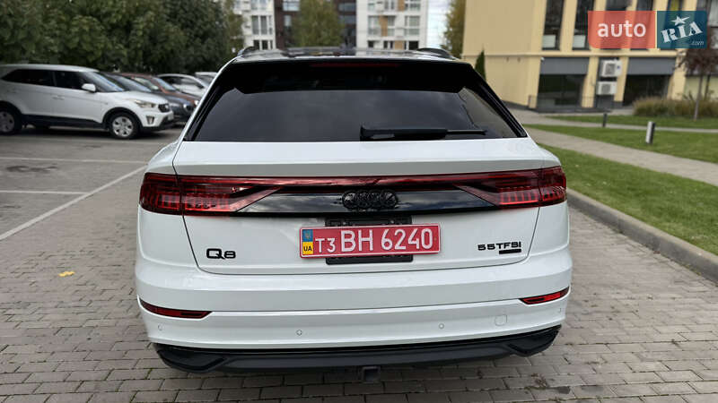 Внедорожник / Кроссовер Audi Q8 2019 в Киеве