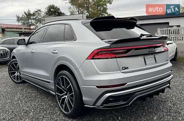 Позашляховик / Кросовер Audi Q8 2019 в 