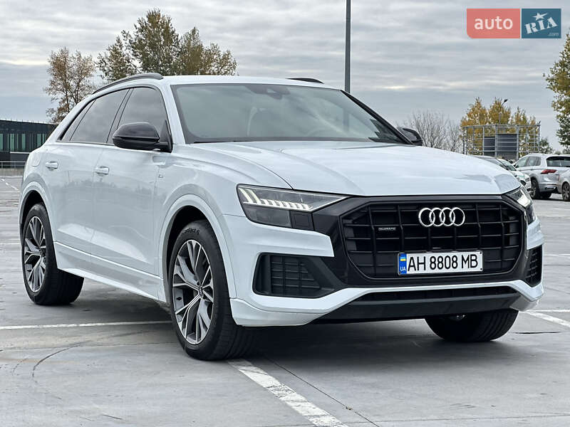 Позашляховик / Кросовер Audi Q8 2020 в Києві фото 6 Позашляховик / Кросовер Audi Q8 2020 в Києві