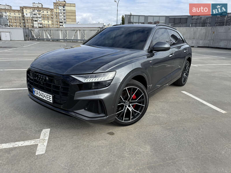 Внедорожник / Кроссовер Audi Q8 2021 в  фото Внедорожник / Кроссовер Audi Q8 2021 в