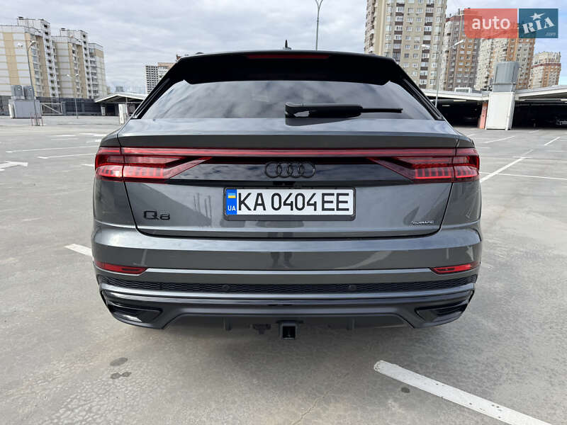 Позашляховик / Кросовер Audi Q8 2021 в Києві