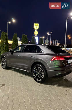 Позашляховик / Кросовер Audi Q8 2018 в  фото 11 Позашляховик / Кросовер Audi Q8 2018 в