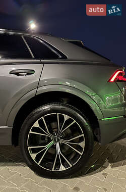 Позашляховик / Кросовер Audi Q8 2018 в  фото 21 Позашляховик / Кросовер Audi Q8 2018 в