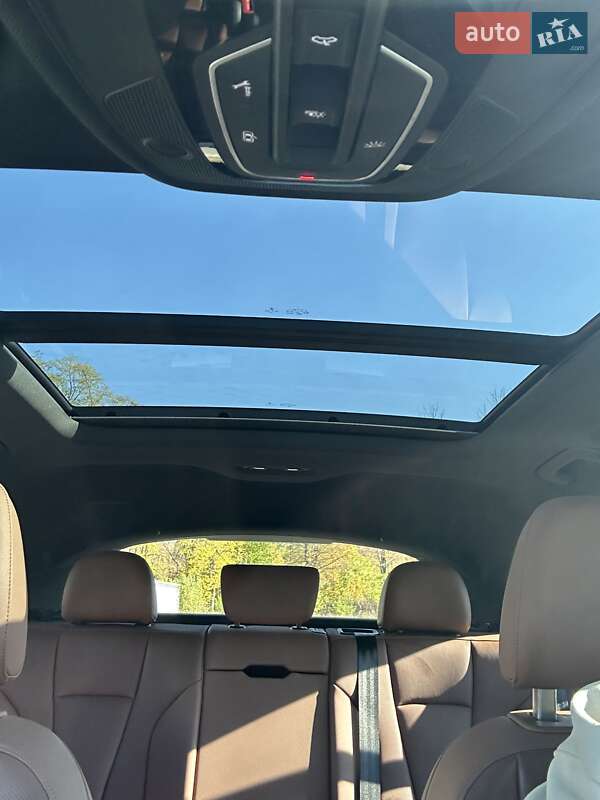 Внедорожник / Кроссовер Audi Q8 2019 в Краматорске