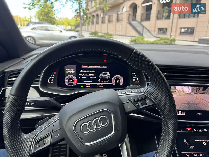 Внедорожник / Кроссовер Audi Q8 2019 в Харькове