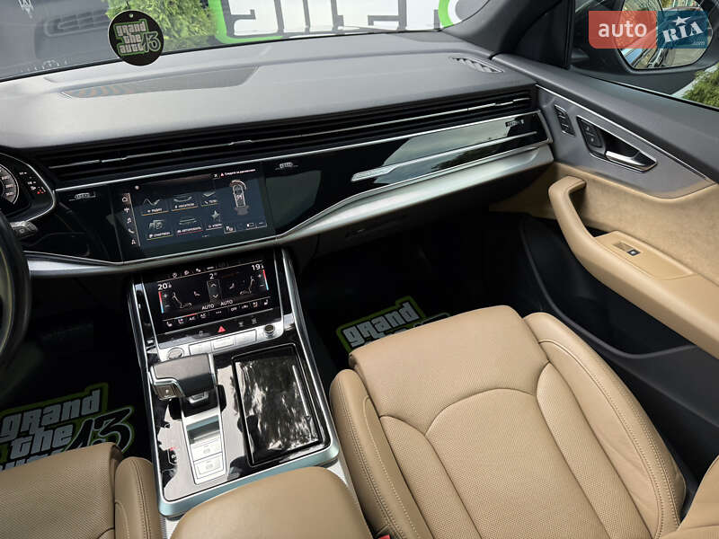 Внедорожник / Кроссовер Audi Q8 2021 в Киеве фото 19 Внедорожник / Кроссовер Audi Q8 2021 в Киеве