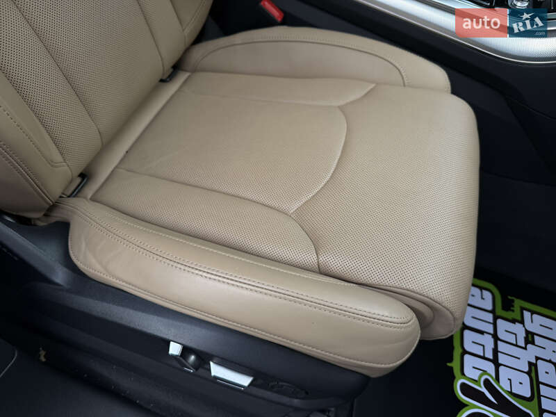 Внедорожник / Кроссовер Audi Q8 2021 в Киеве фото 44 Внедорожник / Кроссовер Audi Q8 2021 в Киеве