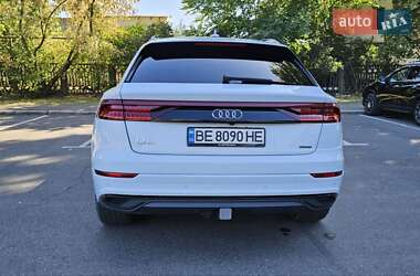 Позашляховик / Кросовер Audi Q8 2018 в  фото 3 Позашляховик / Кросовер Audi Q8 2018 в