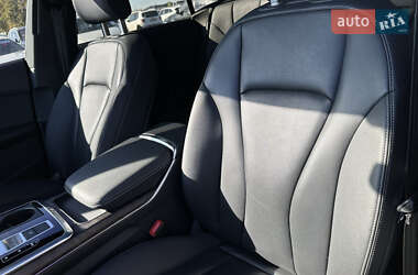 Внедорожник / Кроссовер Audi Q8 2020 в 