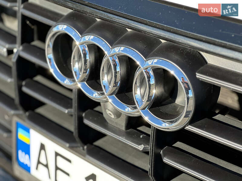 Внедорожник / Кроссовер Audi Q8 2018 в Кривом Роге