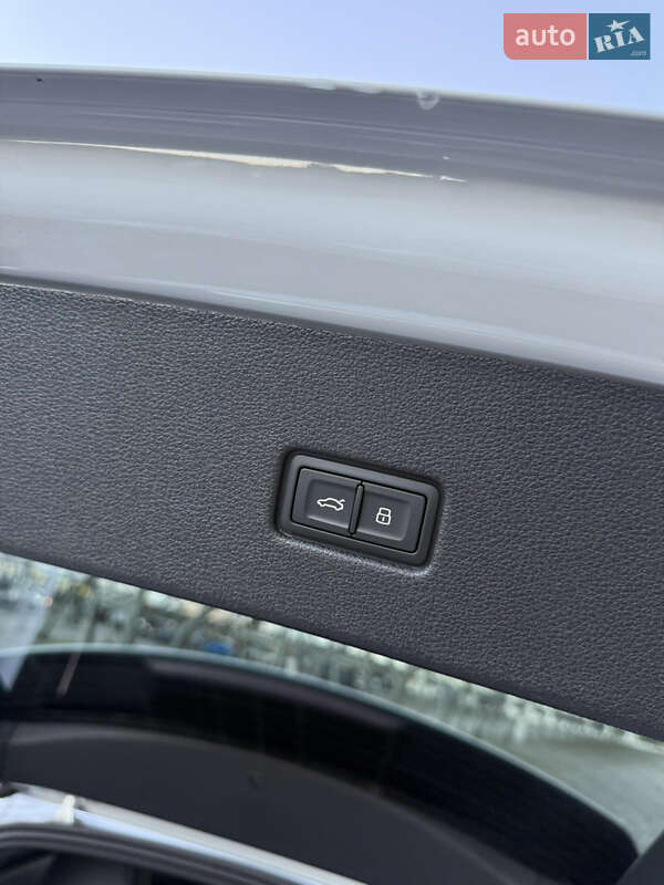 Позашляховик / Кросовер Audi Q8 2024 в Львові фото 66 Позашляховик / Кросовер Audi Q8 2024 в Львові