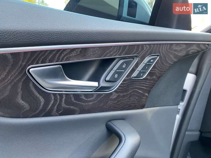 Внедорожник / Кроссовер Audi Q8 2020 в Ивано-Франковске фото 63 Внедорожник / Кроссовер Audi Q8 2020 в Ивано-Франковске